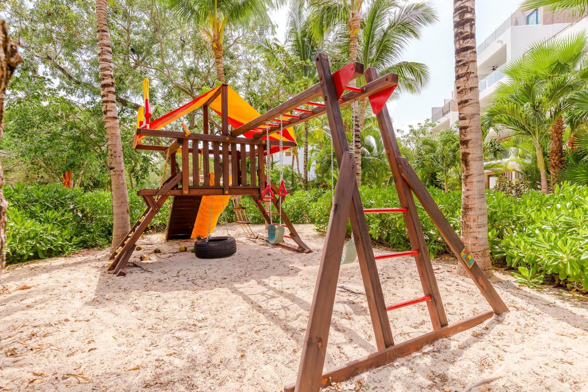 Lorena Ochoa Complex At Grand Coral Playa del Carmen Exterior photo